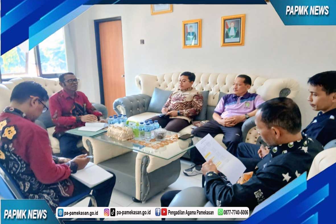Rapat Tim BAPERJAKAT Pengadilan Agama Pamekasan